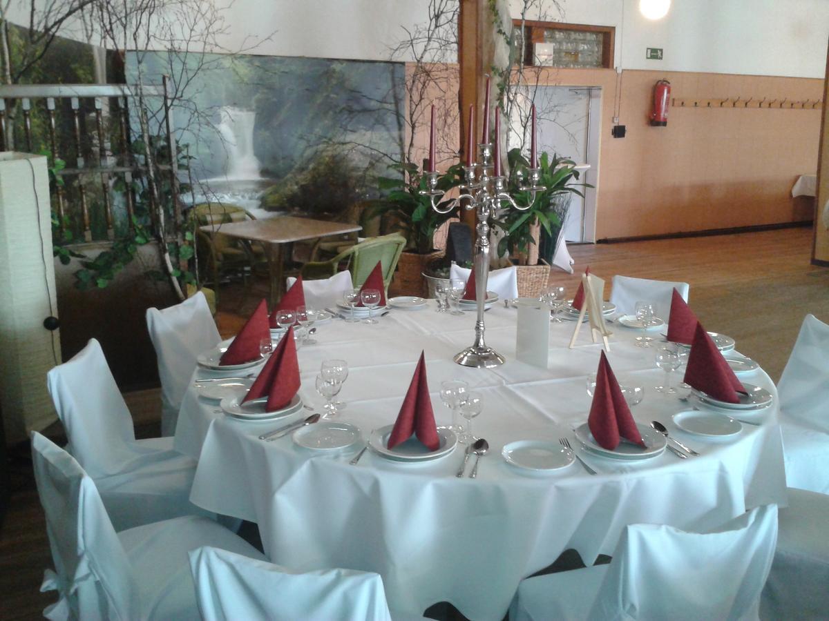 Landgasthof Schoenecke Wahrenholz Zewnętrze zdjęcie