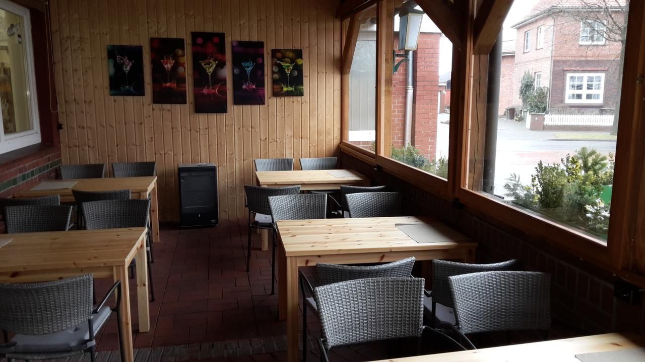 Landgasthof Schoenecke Wahrenholz Zewnętrze zdjęcie