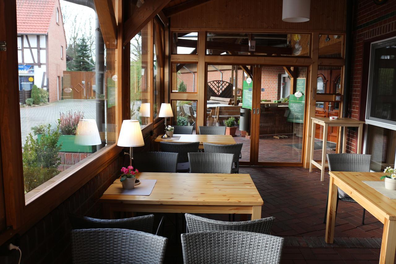 Landgasthof Schoenecke Wahrenholz Zewnętrze zdjęcie