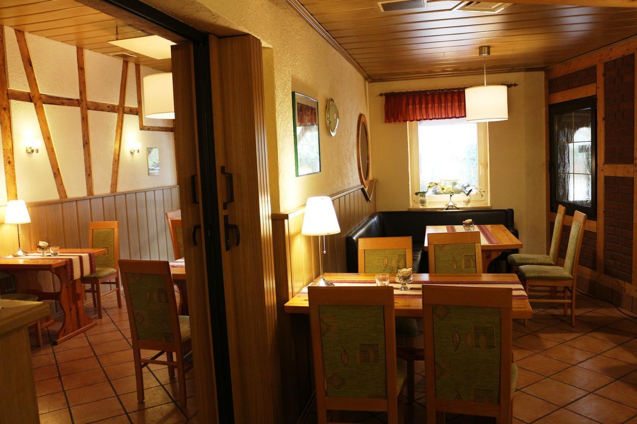 Landgasthof Schoenecke Wahrenholz Zewnętrze zdjęcie